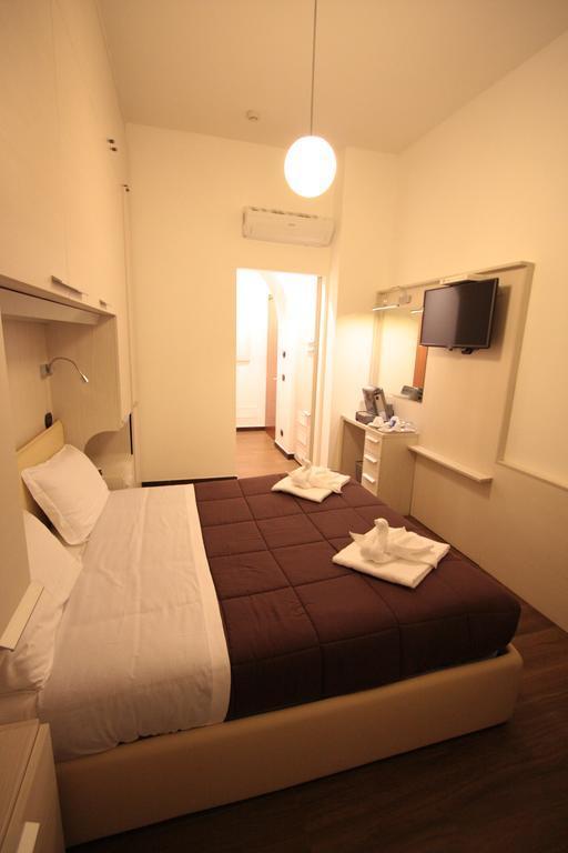 Gasthof Andenis Luxury House Rom